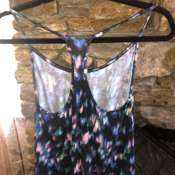 Multi-color racer back top - Picture 2 of 2